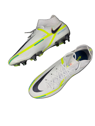 NIKE PHANTOM GT2 ELITE DF PRO SG PLAYER EDITION The Progress